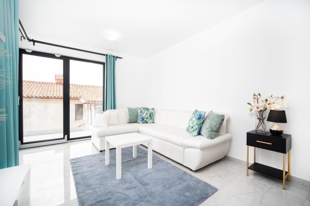 ראבץ Villa Apartments Lela מראה חיצוני תמונה