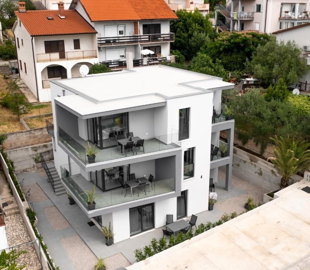 ראבץ Villa Apartments Lela מראה חיצוני תמונה