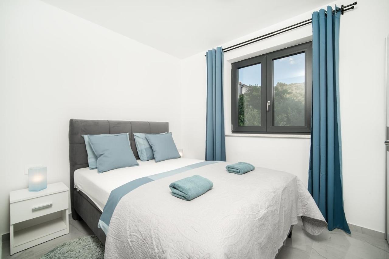 ראבץ Villa Apartments Lela מראה חיצוני תמונה