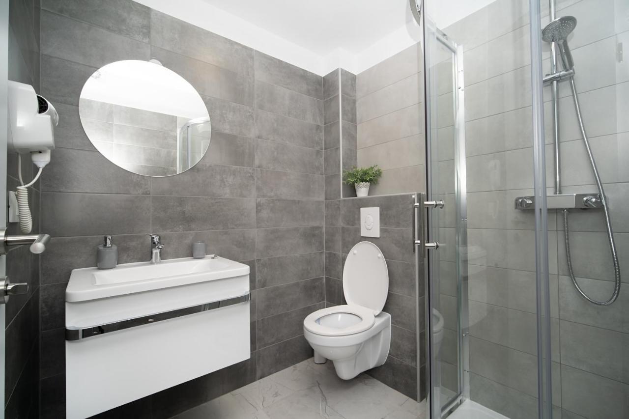 ראבץ Villa Apartments Lela מראה חיצוני תמונה
